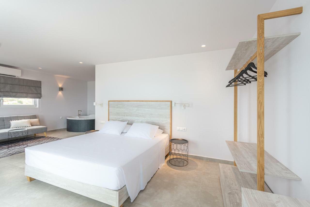 Eva Apartments 考陶洛法里 外观 照片