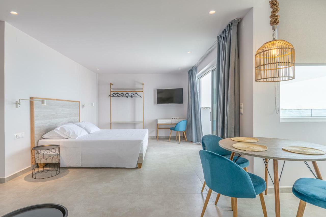 Eva Apartments 考陶洛法里 外观 照片